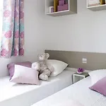 Mobilheim Lagune Iii Am Strandbad By Interhome Apartman *